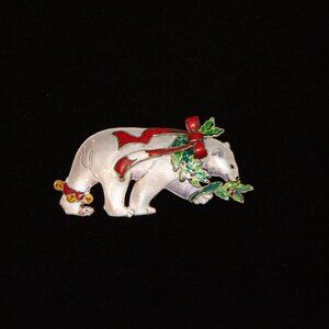 Enamel Holiday Polar Bear Brooch/lapel Pin